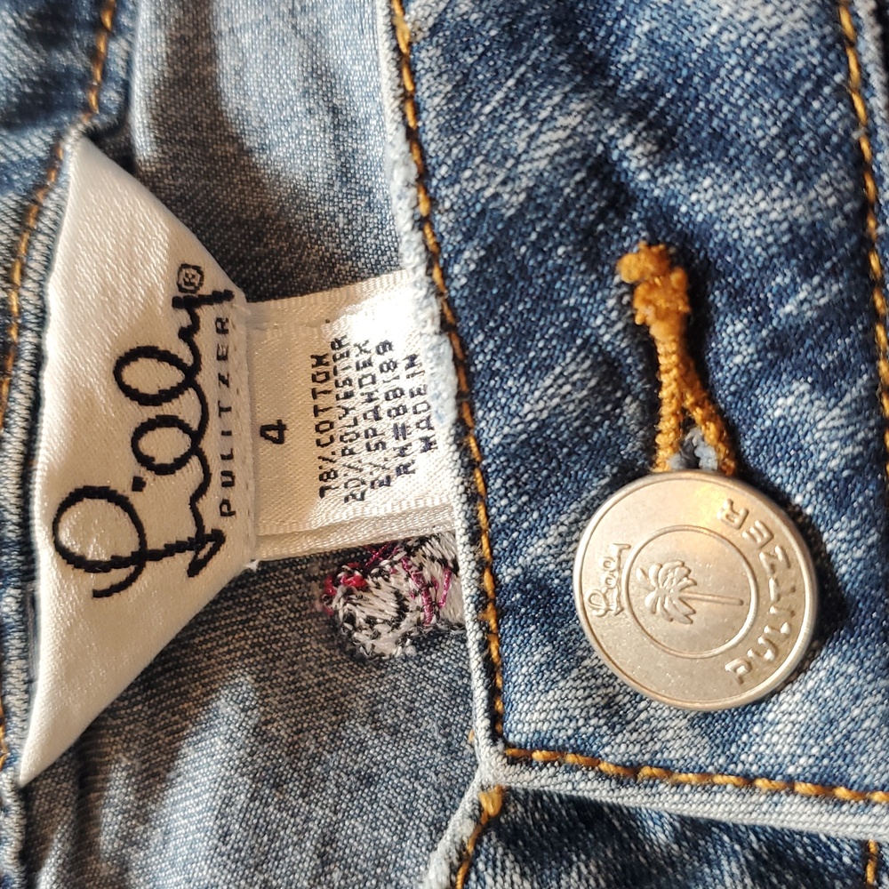 Lilly Pulitzer Blue Jeans Denim with Dog Embrodery - Picture 5 of 16